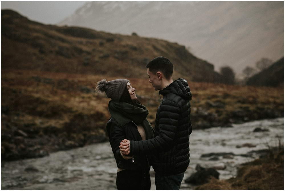 Glencoe adventure photoshoot, Glencoe couple photoshoot, Three Sisters Glencoe, winter in Glencoe,