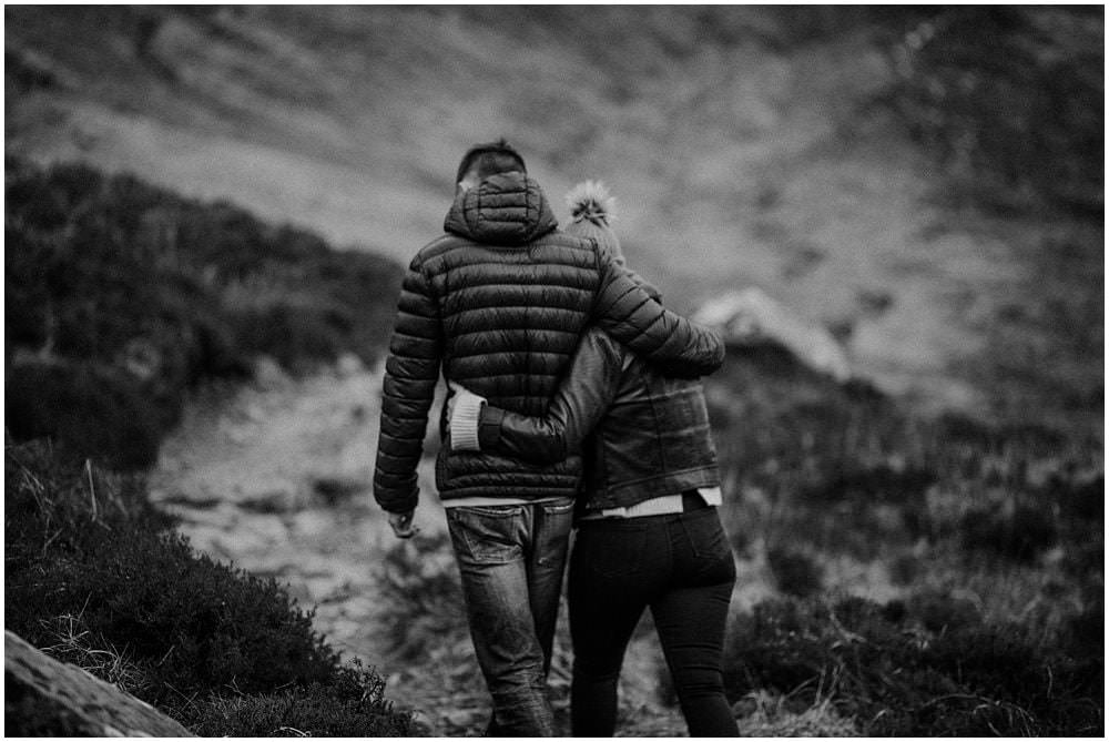 Glencoe adventure photoshoot, Glencoe couple photoshoot, Three Sisters Glencoe, winter in Glencoe,