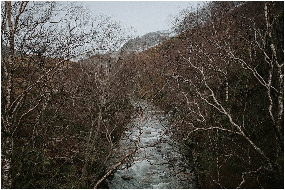 Glencoe adventure photoshoot, Glencoe couple photoshoot, Three Sisters Glencoe, winter in Glencoe,