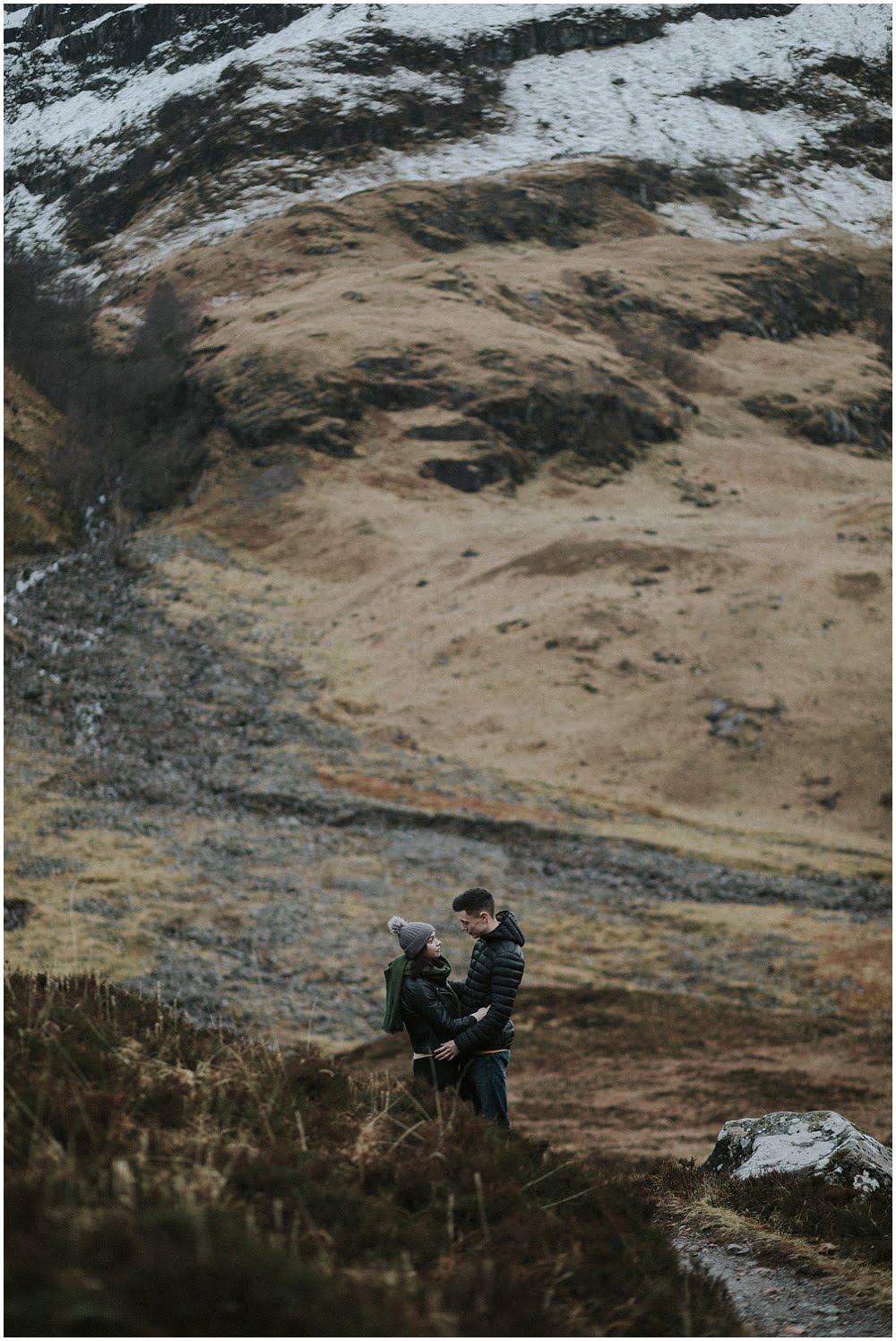 Glencoe adventure photoshoot, Glencoe couple photoshoot, Three Sisters Glencoe, winter in Glencoe,