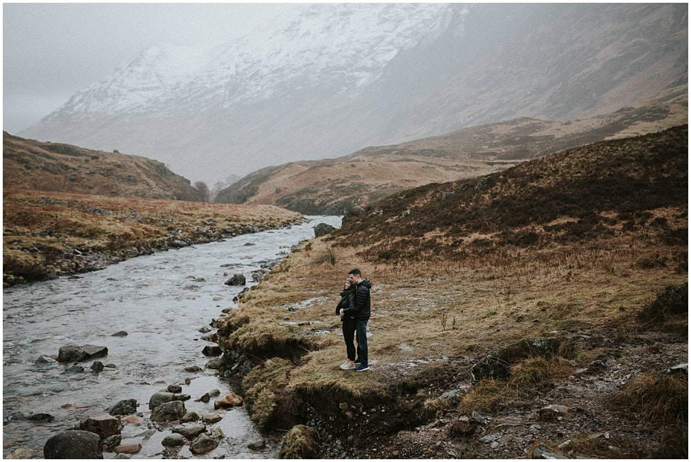 Glencoe adventure photoshoot, Glencoe couple photoshoot, Three Sisters Glencoe, winter in Glencoe,