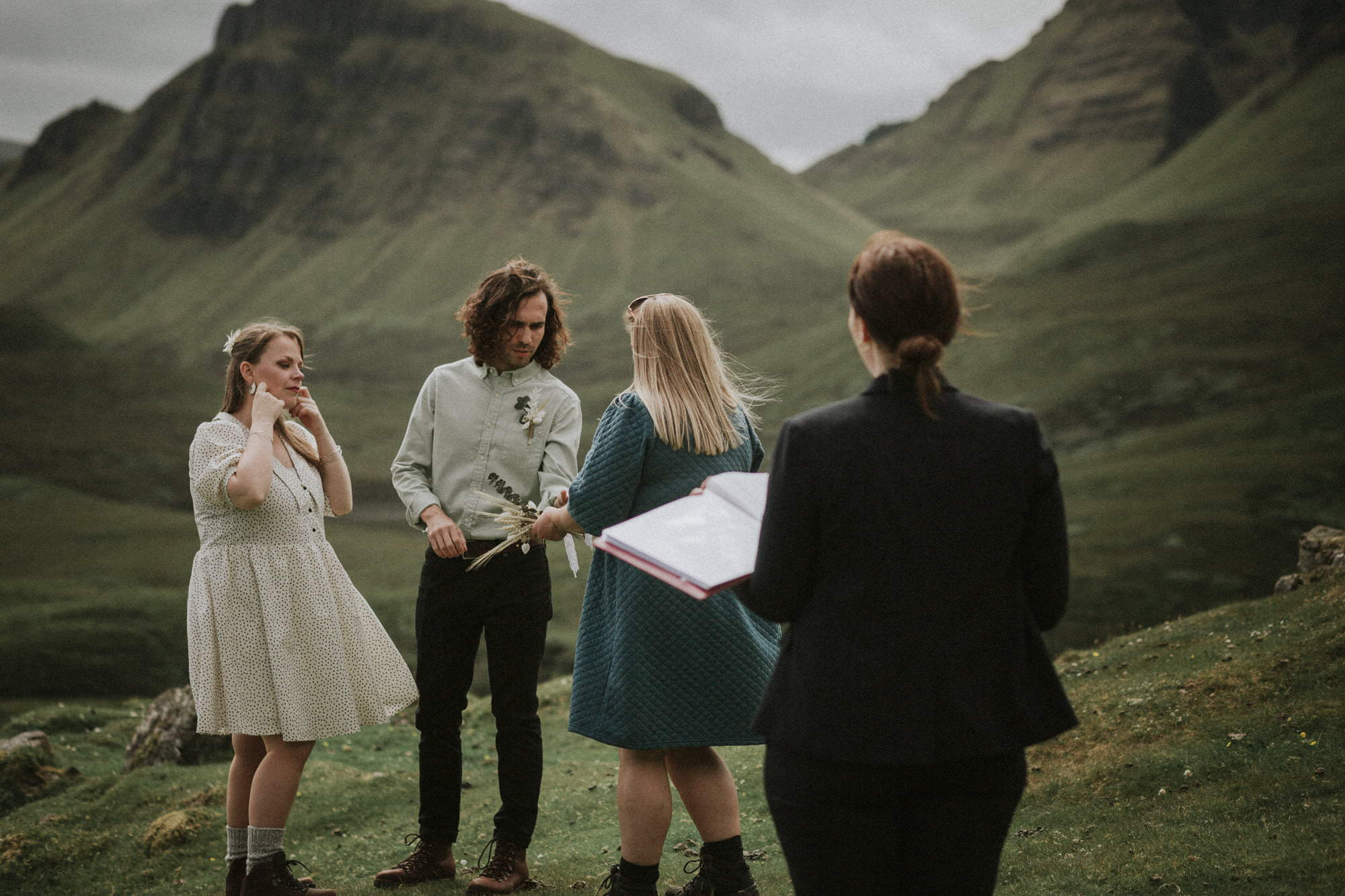 Intimate Quiraing elopement