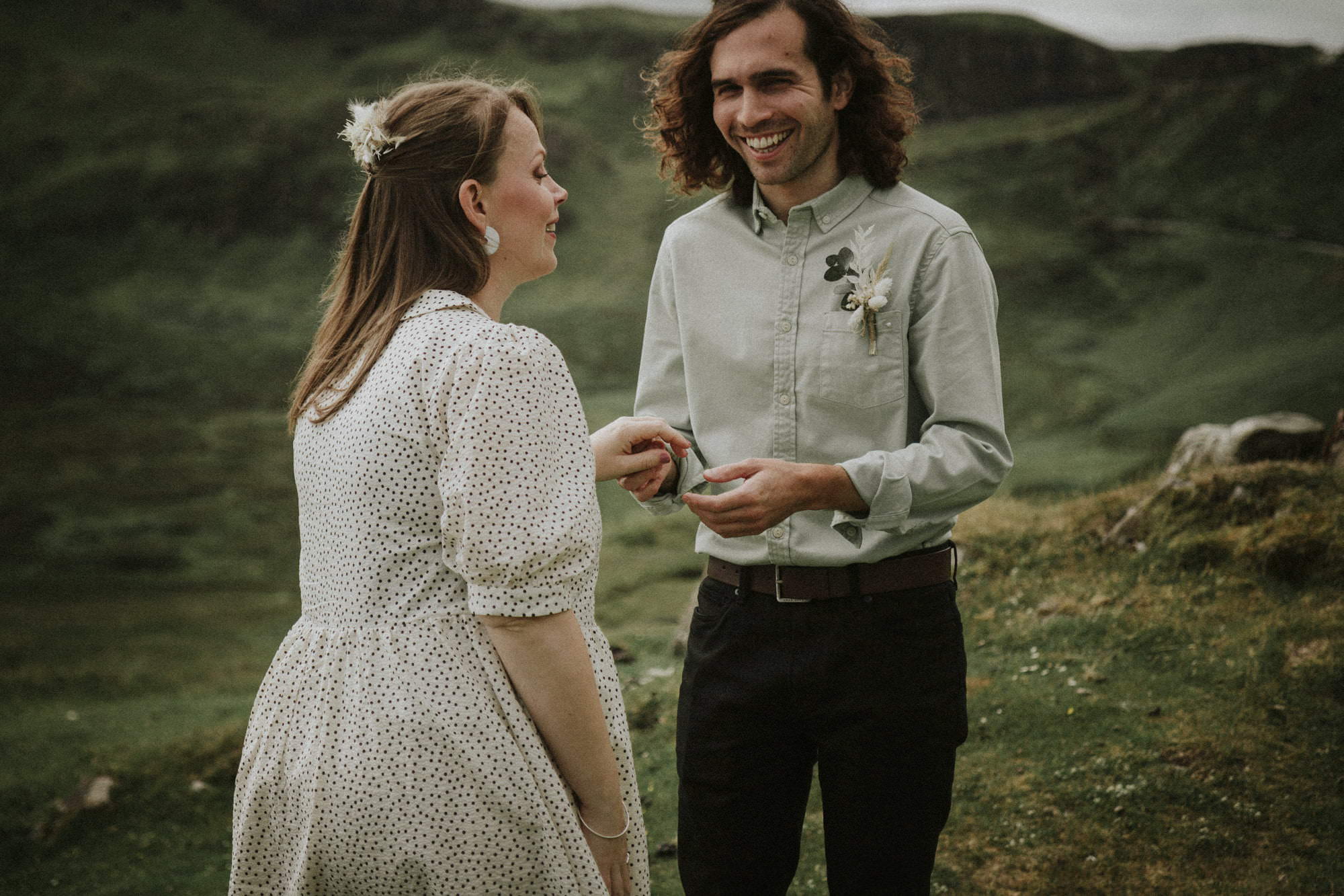 Intimate Quiraing elopement