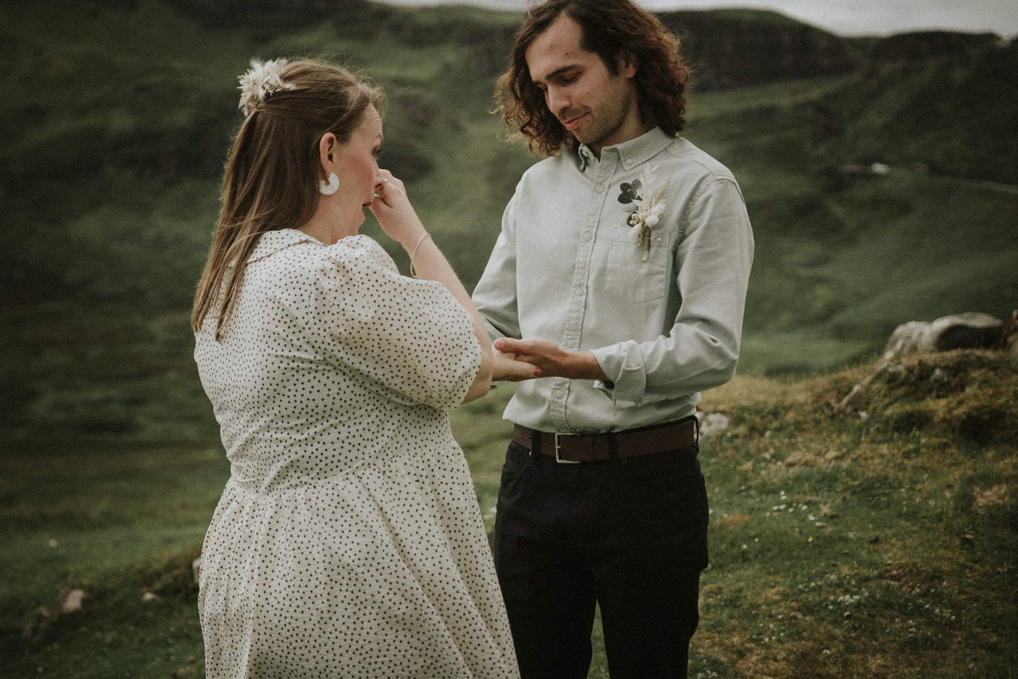 Intimate Quiraing elopement