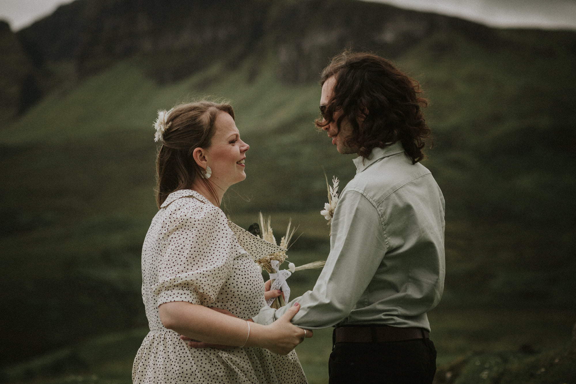 Intimate Quiraing elopement