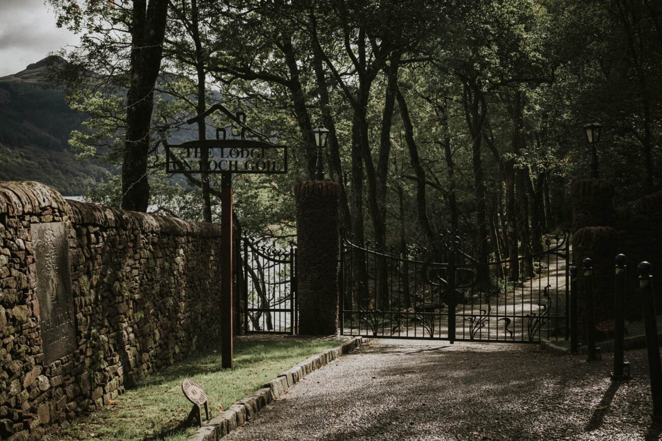 Laid-back Scottish elopement in the Lodge on Loch Goil, The Lodge on Loch Goil elopement