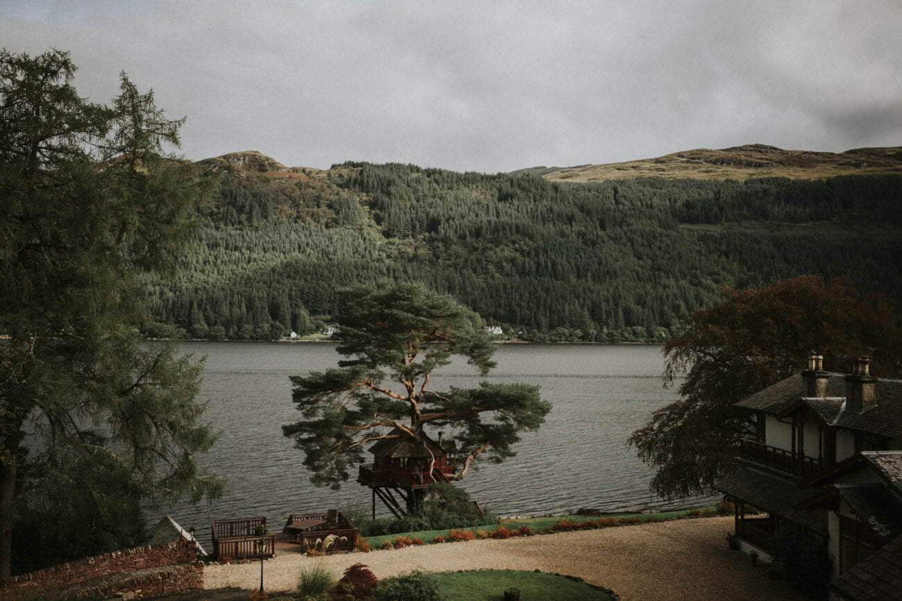 Laid-back Scottish elopement in the Lodge on Loch Goil, The Lodge on Loch Goil elopement