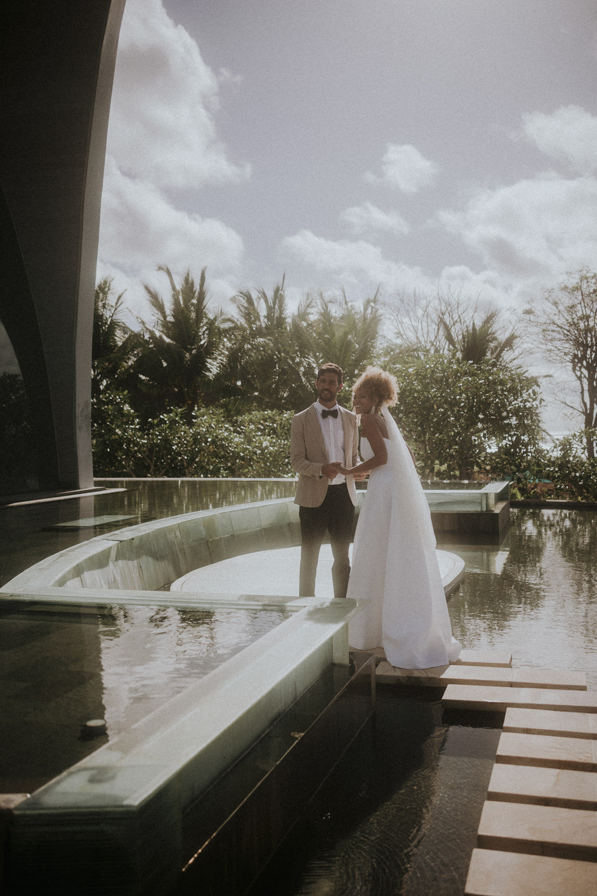 luxury wedding bali at ayana estate