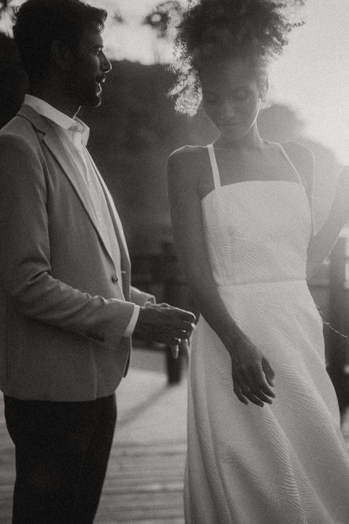 golden hour photos at luxury wedding bali at ayana estate