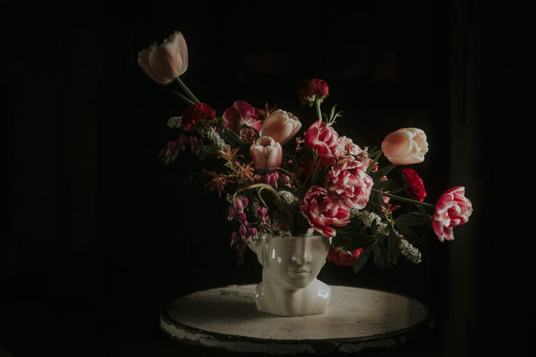 romantic wedding in St Andrews