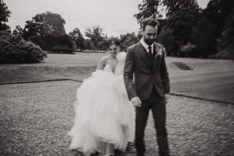 10 tips to Posing for wedding photos