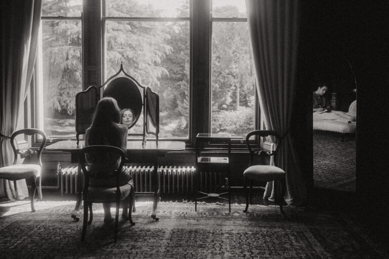 Important questions to ask your wedding photographers