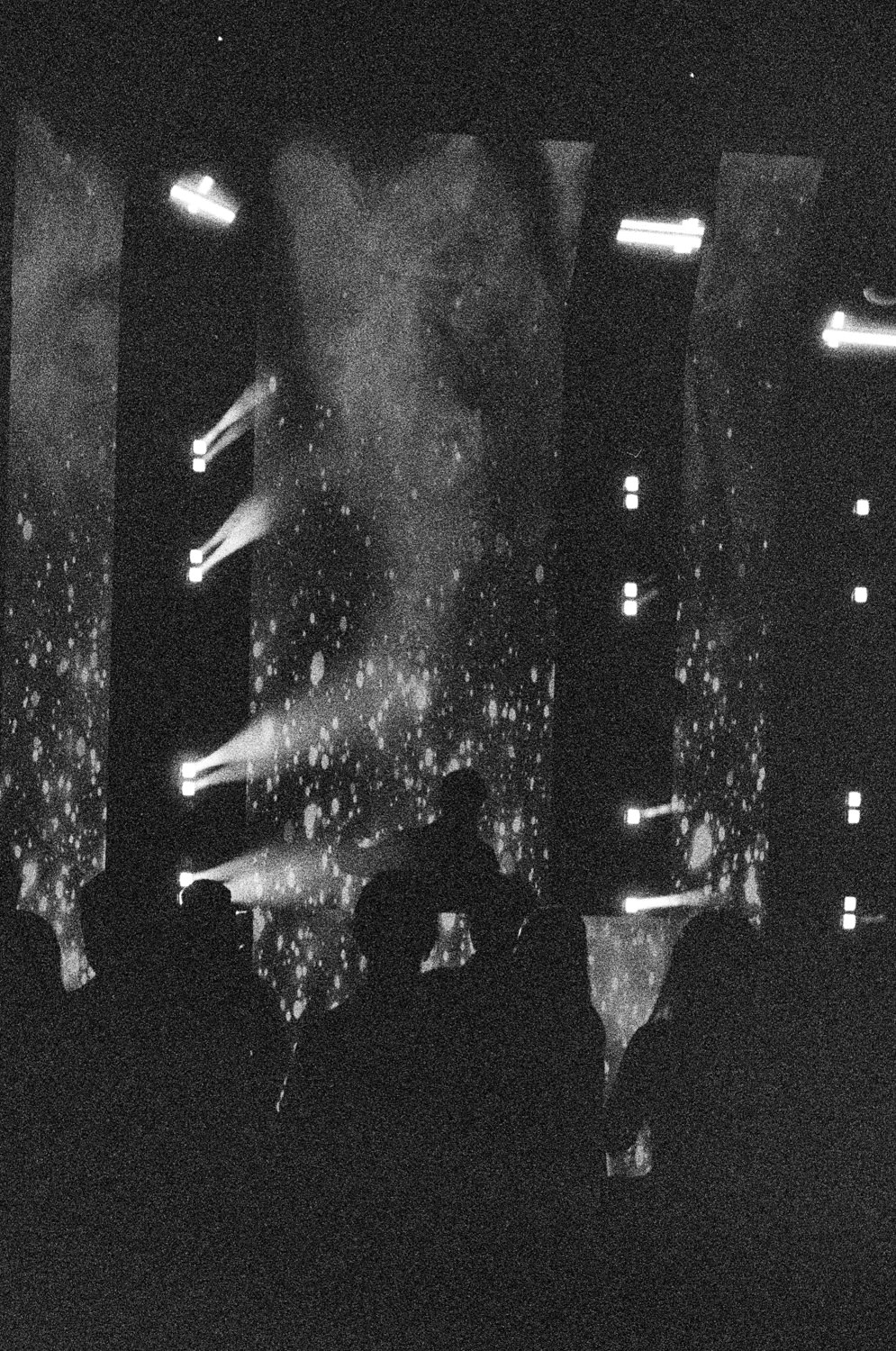 Elvira & Tim’s 2-Day Wedding at Palais Namaskar: A Marrakech Masterpiece of Fashion, Firelight & DJ Zerb 68