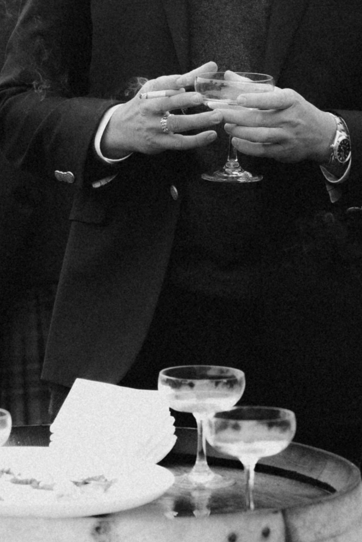 Wedding in the Scottish Highlands in winter in storm 2