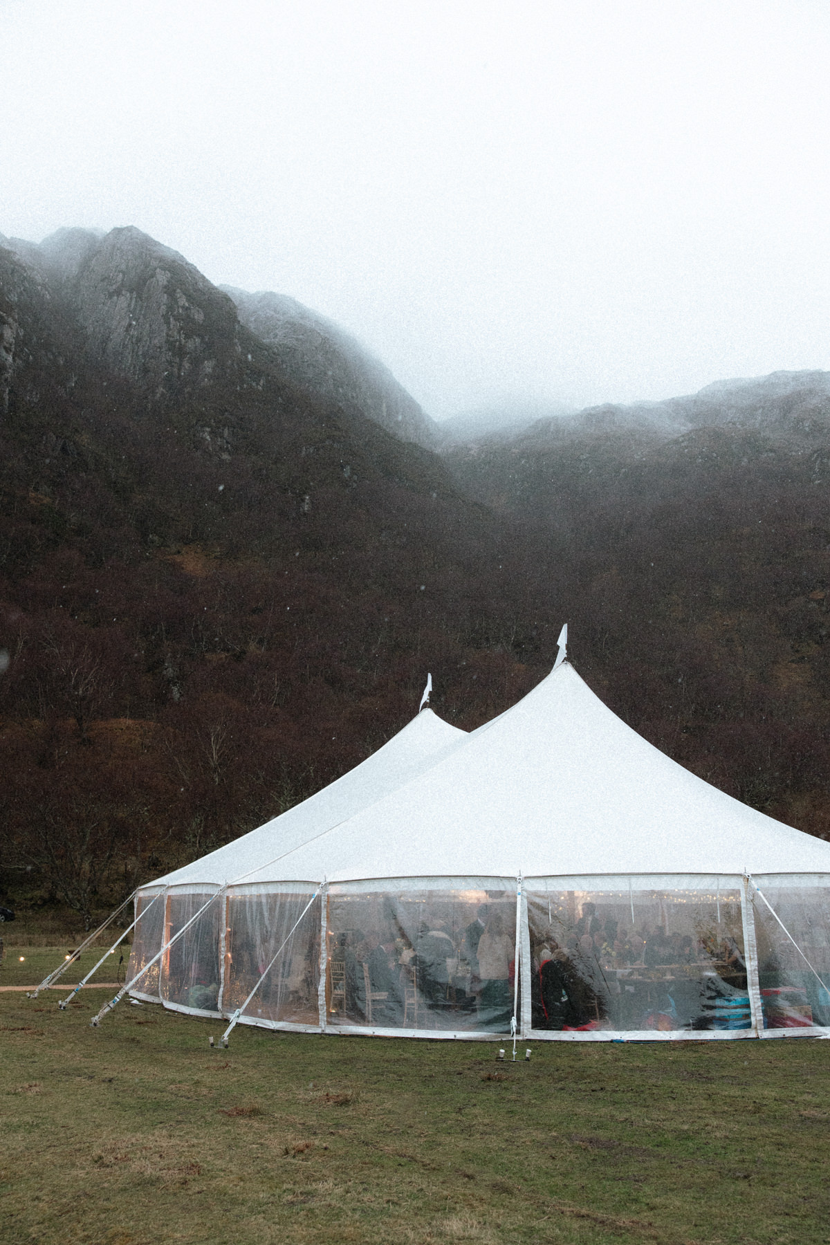 Wedding in the Scottish Highlands in the winter