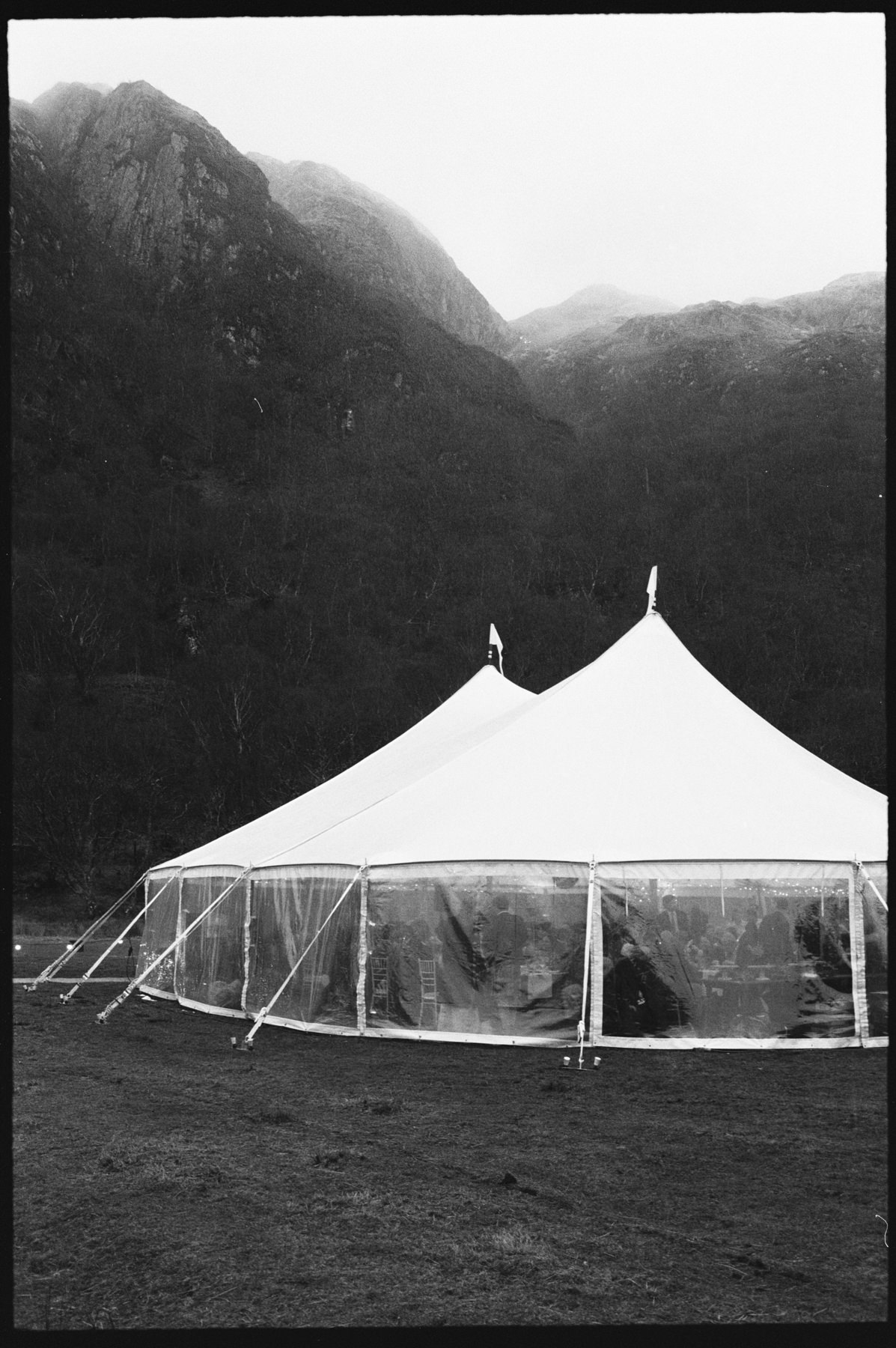 Wedding in the Scottish Highlands in winter in storm 17