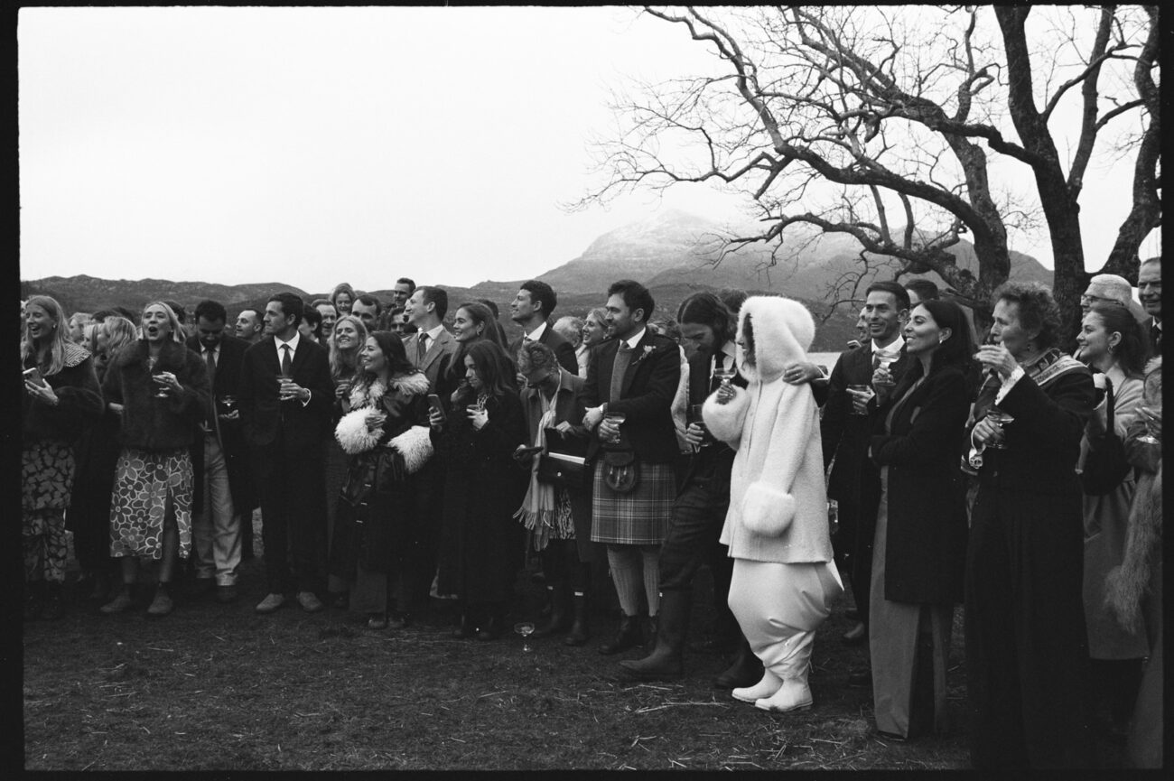 Wedding in the Scottish Highlands in winter in storm 9